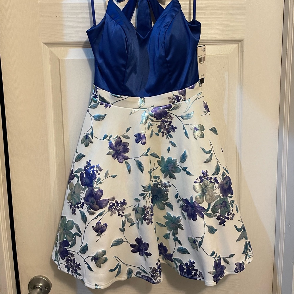 Size 3 blue/ floral city studio party dress new with tags